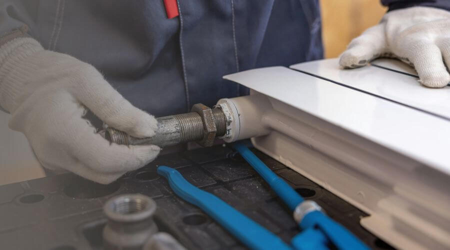 Professional water heater repair services in De Leon, TX